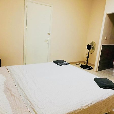 Hostal Marques De Campo Denia Bagian luar foto