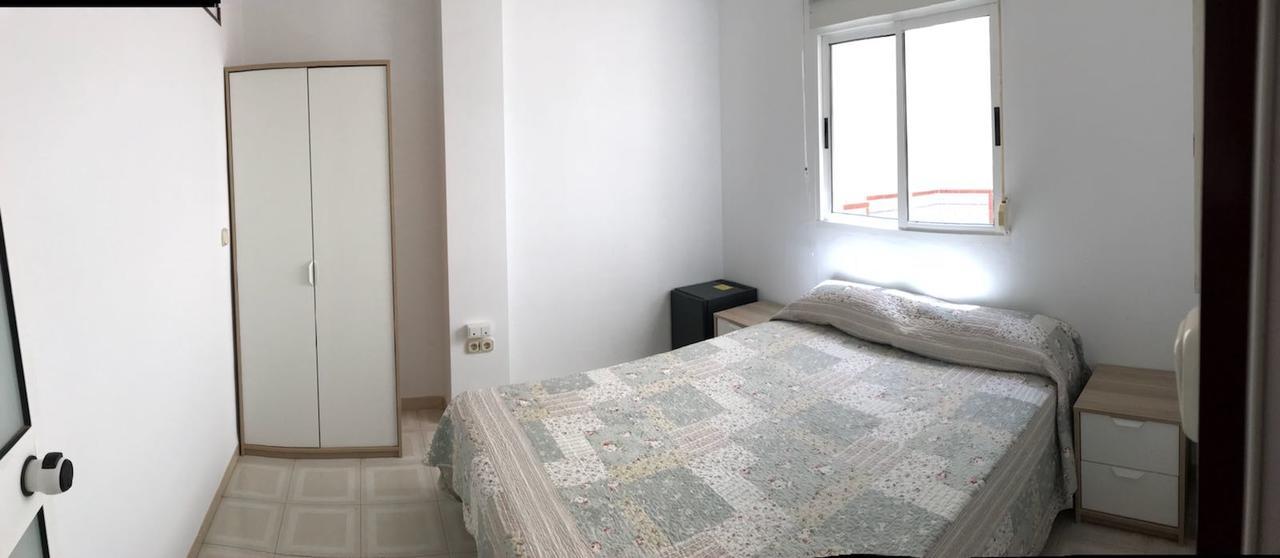 Hostal Marques De Campo Denia Bagian luar foto