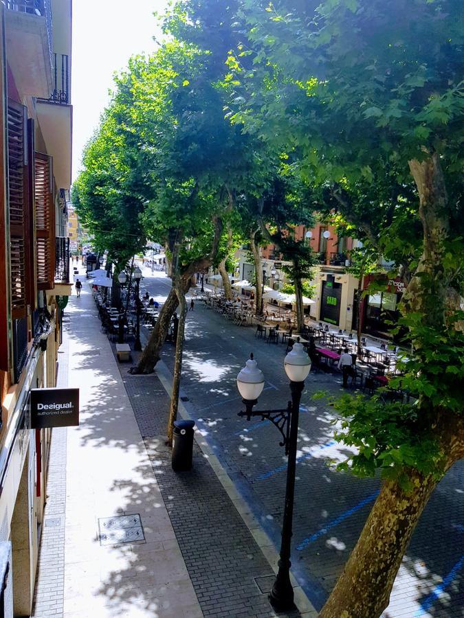 Hostal Marques De Campo Denia Bagian luar foto