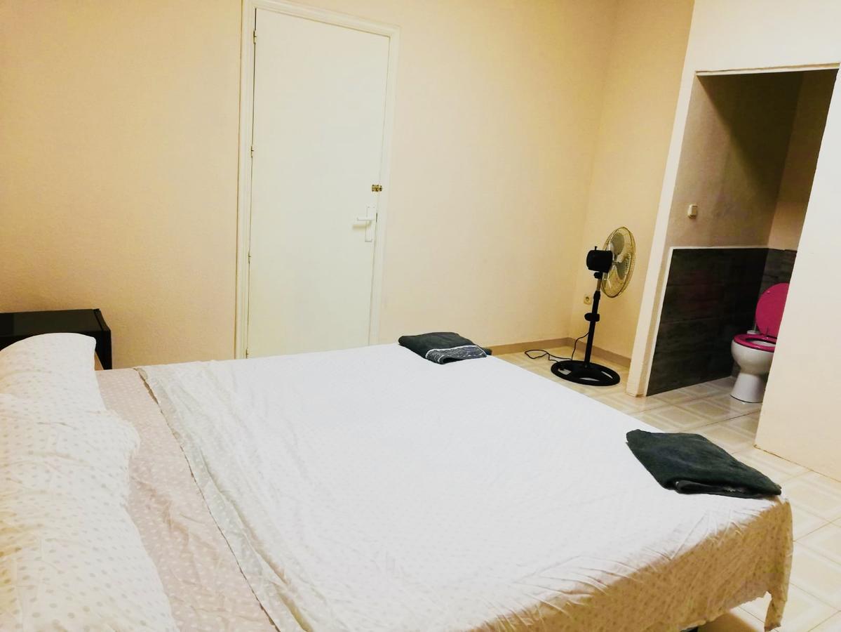 Hostal Marques De Campo Denia Bagian luar foto